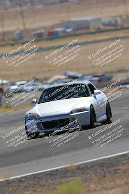 media/Oct-01-2022-Team Topak Racing (Sat) [[f860fb51be]]/4-Inter Low 1/session 3 turn 6/